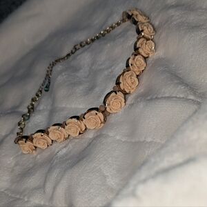 Elegant Rose & Gold Choker Necklace READ ME